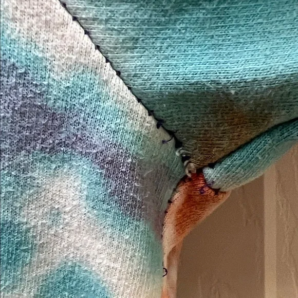 Vibrant Tie-Dye Garfield Women's Sweatshirt "I Donut Care" Large - Picture 8 of 14